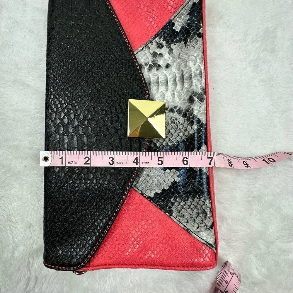 Snakeskin Print‎ Envelope Clutch Bag Black Pink Colorblock Gold Stud Accent